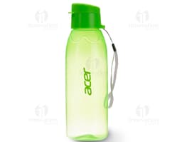 Transparent 700ml plastic bottle with nylon handle. The item includes a label, lid, liquid, and is ideal for storing water.