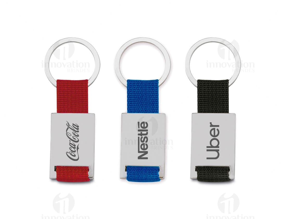 Llavero de metal con un diseño elegante para regalos de empresa y eventos especiales. Ideal para promover su marca con estilo
