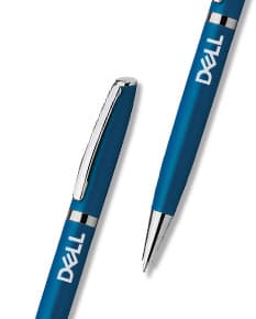 Caneta de metal esferográfica para escrita suave e precisa. Ideal para uso no escritório, escola ou em casa. Design elegante em prata com tinta preta de alta qualidade. Perfeita para assinar documentos, fazer anotações e planejar o seu dia. Adquira já a sua!