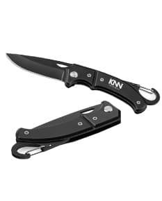 Canivete de metal inoxidável com lâmina afiada e cabo resistente. Perfeito para uso em casa, na cozinha ou em trabalhos de reparo. Tenha sempre essa ferramenta versátil à mão! Ideal para cortes precisos e ajustes rápidos. Incremente sua caixa de ferramentas com esse item essencial.