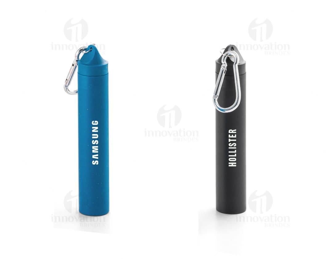 Conjunto de Canudos Feito em Material Reciclável - Ideal para drinks e sucos. Kit com 8 canudos coloridos e reutilizáveis.