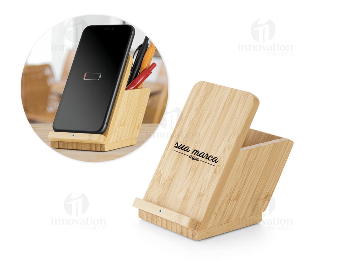 Portable charger: Practical and efficient to accompany you everywhere. Stay connected worry-free with this wireless and retro