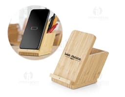 Portable charger: Practical and efficient to accompany you everywhere. Stay connected worry-free with this wireless and retro