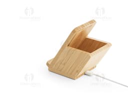 Portable charger: Practical and efficient to accompany you everywhere. Stay connected worry-free with this wireless and retro