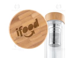 Garrafa com Infusores 490ml: Adicione um toque de elegância e praticidade ao seu dia a dia com esta garrafa de vidro com