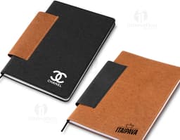 Bloco de Anotações em Couro - Perfeito para organizar suas ideias no trabalho ou na faculdade. Feito com material de alta