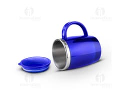 Caneca 400ml isolada, vazia e brilhante. Perfeita para desfrutar sua bebida favorita! Feita de material plástico resistente
