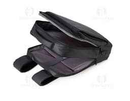 Mochila de couro sintético para notebook de 15,6 polegadas na cor preta, com alça de transporte, zíper, design elegante e