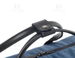 Bolsa de viagem de luxo em couro preto - Perfeita para guardar seus pertences com segurança e estilo. Com fecho de segurança