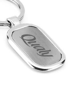Chaveiro em metal de alta qualidade, perfeito para manter suas chaves seguras e sempre à mão. Ideal para quem valoriza a segurança e praticidade no dia a dia. Adquira já o seu e garanta mais tranquilidade!