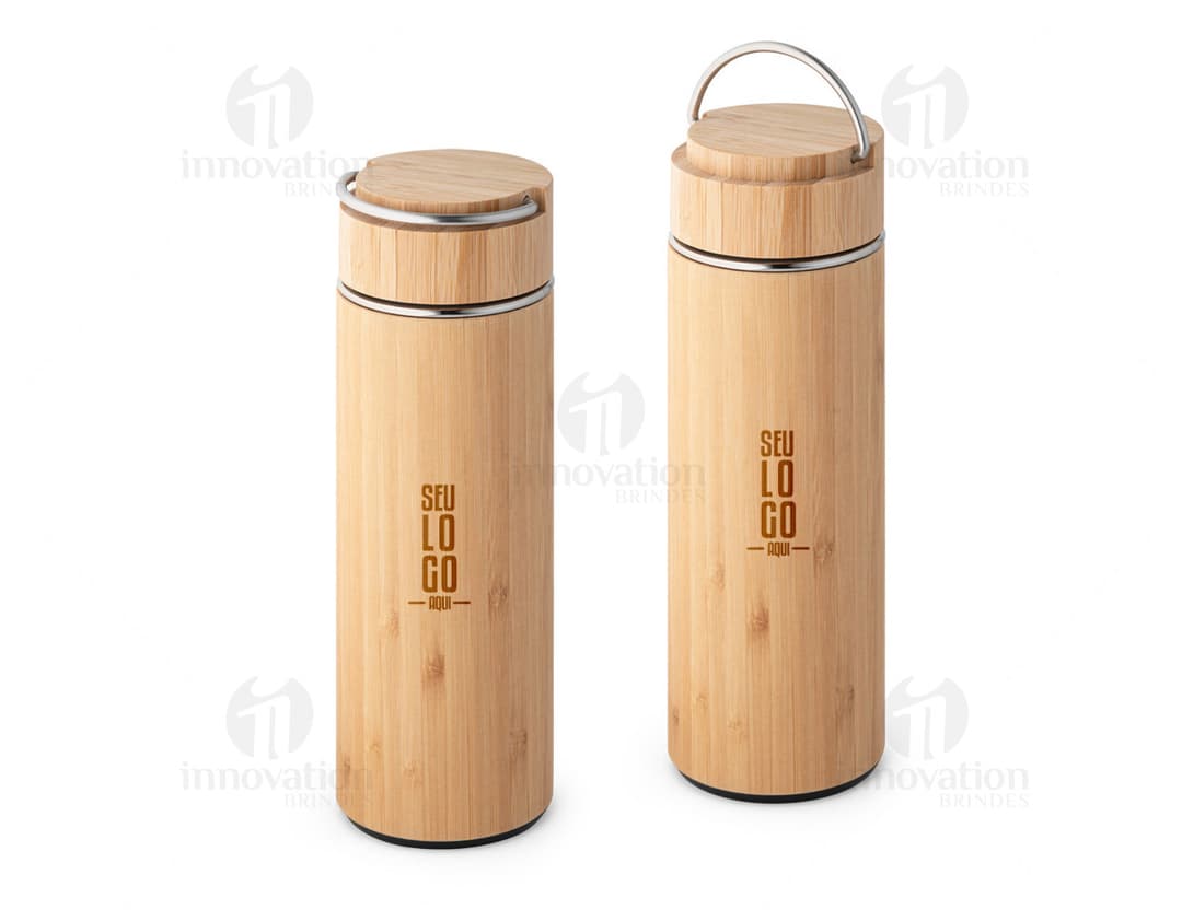 Squeeze em bambu 440ml - Bebidas refrescantes com estilo único! Produto vintage em bambu resistente, ideal para manter sua
