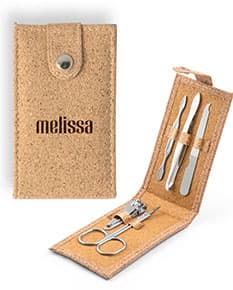 Conjunto de Manicure em Couro Marrom - Acessório de Moda Essencial para Cuidar das Suas Unhas. Ideal para Viagens e Uso Diário. Garanta Já o Seu!