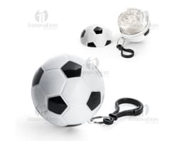 Capa de chuva esportiva para os dias de jogo sob chuva intensa. Proteção garantida para torcedores dedicados! Nunca mais
