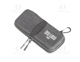 Metal case to securely store your tech accessories. Ideal for keeping your devices and cables organized.