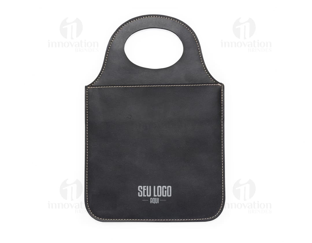 Cubo de cuero marrón oscuro con diseño moderno y elegante.