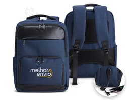 Mochila de poliéster preta de 29 litros, com fecho de zíper, alça de couro, bolso de metal, design moderno e elegante.