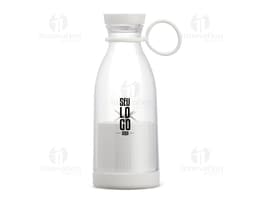 Garrafa com misturador 380ml - Ideal para preparar as suas bebidas favoritas com praticidade e estilo. Feita em plástico