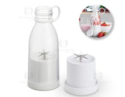 Garrafa com misturador 380ml - Ideal para preparar as suas bebidas favoritas com praticidade e estilo. Feita em plástico