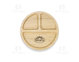 Piatto da aperitivo piccolo in legno perfetto per servire snack sani e deliziosi. Ideale per la decorazione della cucina e
