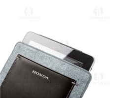 Bolsa de couro preta para tablet, ideal para reuniões de negócios e para proteger seus documentos. Mantenha seu tablet seguro