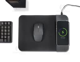 Mouse Pad Carregador - A solução perfeita para seu escritório! Este acessório moderno combina praticidade e tecnologia
