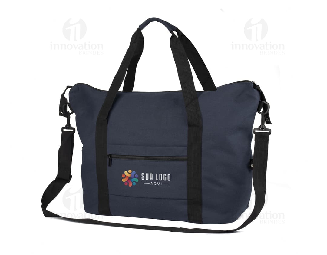 Black leather sports bag with zipper, single strap, and carrying handle. Modern and stylish, ideal for travel and sports.