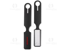 Identificador de equipaje en metal de acero inoxidable, con diseño moderno y práctico. Ideal para identificar su equipaje