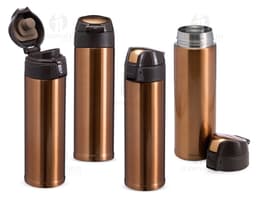 Garrafa térmica com capacidade de 480ml, na cor prata e com tampa em rosca.