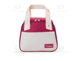 Bolsa térmica de 5 litros en tono rosa claro, con asa ajustable y cierre de cremallera.