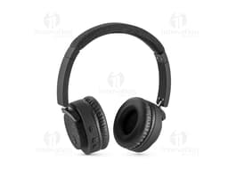 Auriculares inalámbricos en color negro, con diseño moderno y elegante.