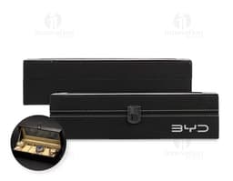 Watch Case with a modern and elegant design, made of high-quality wood, capable of storing up to 6 watches.