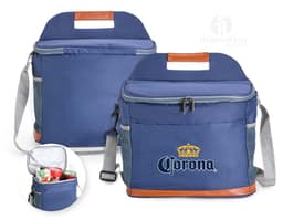 Bolsa térmica de 11 litros em cor vermelha, com alça ajustável e fecho de velcro. Ideal para transporte de alimentos e
