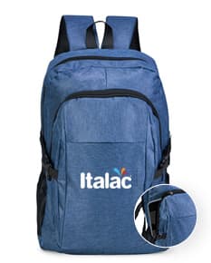 Mochila Oxford 14L preta de couro, moderna e elegante, ideal para viagens e atividades de lazer. Possui alça de mão e ombro, zíper e bolsos para armazenamento. Acessório fashion e prático para homens e mulheres em busca de estilo e funcionalidade.