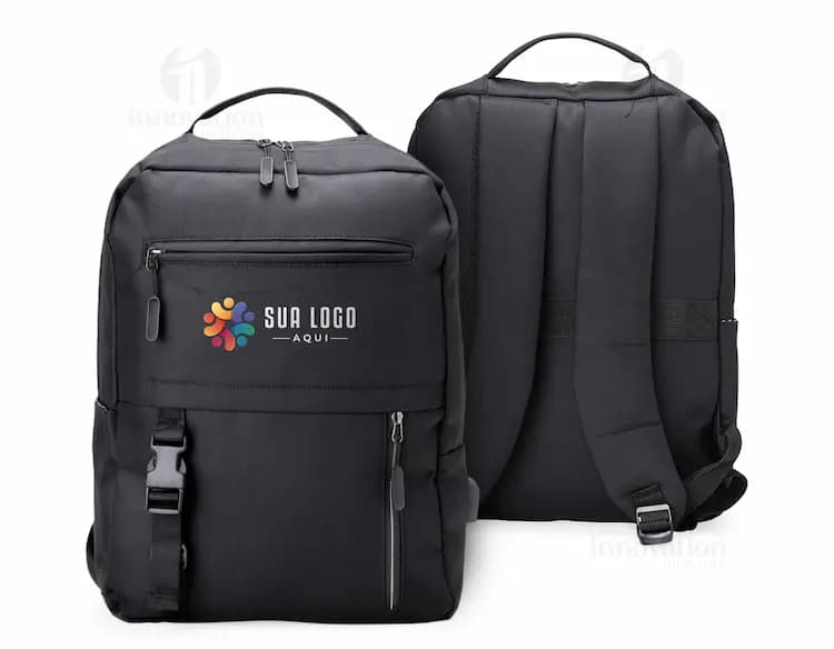 Mochila para notebook preta de couro 300D com bolsos, USB Jack e zíperes. Ideal para viagens de negócios e armazenamento de equipamentos de tecnologia. Confortável alça de mão e design elegante.