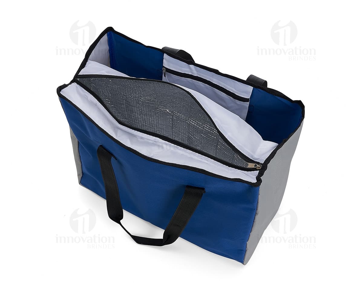 Kit com 6 porta copos em formato circular de cores variadas. Cada porta copo possui uma estampa diferente de paisagens tropicais.