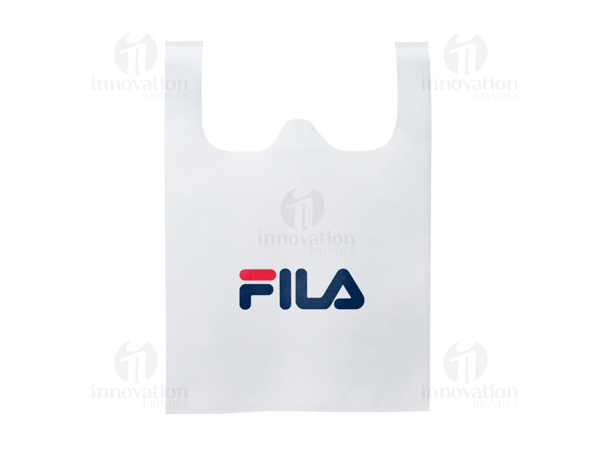 Kit com 6 porta copos em formato redondo, feitos de material resistente e com estampas variadas em tons de azul e verde. Os porta copos possuem uma camada de borracha antiderrapante na parte de baixo para evitar escorregões.
