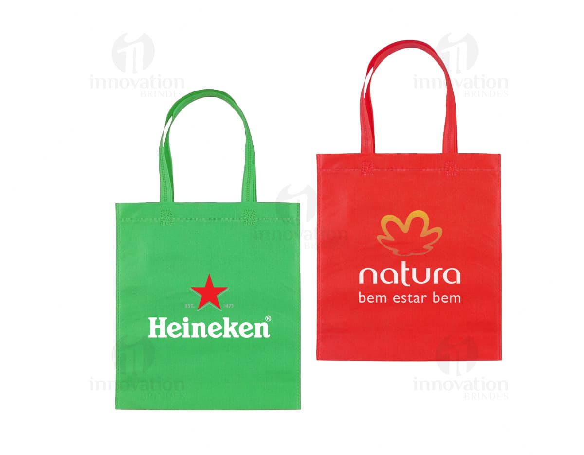 Kit com 6 porta copos em diferentes cores e estampas.