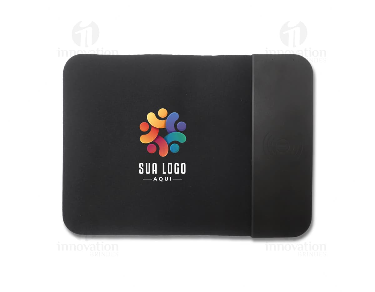 Kit com 6 porta copos com estampas coloridas e modernas. Os porta copos são redondos e feitos de material resistente e impermeável. Ideal para proteger superfícies de mesas e balcões contra marcas de copos e líquidos derramados.