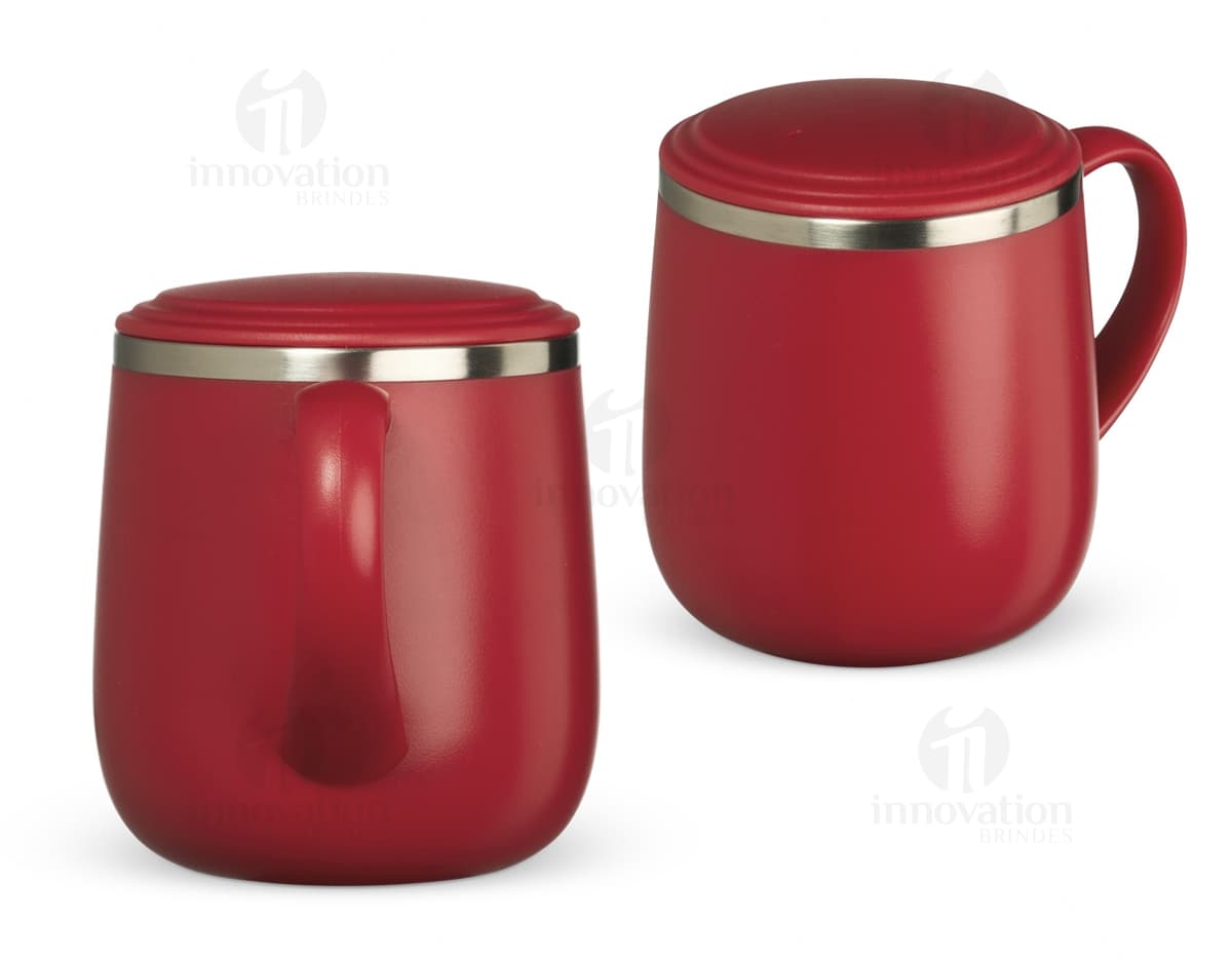 "Kit com 6 porta copos em cores diversas, feitos de material resistente e antiderrapante."
