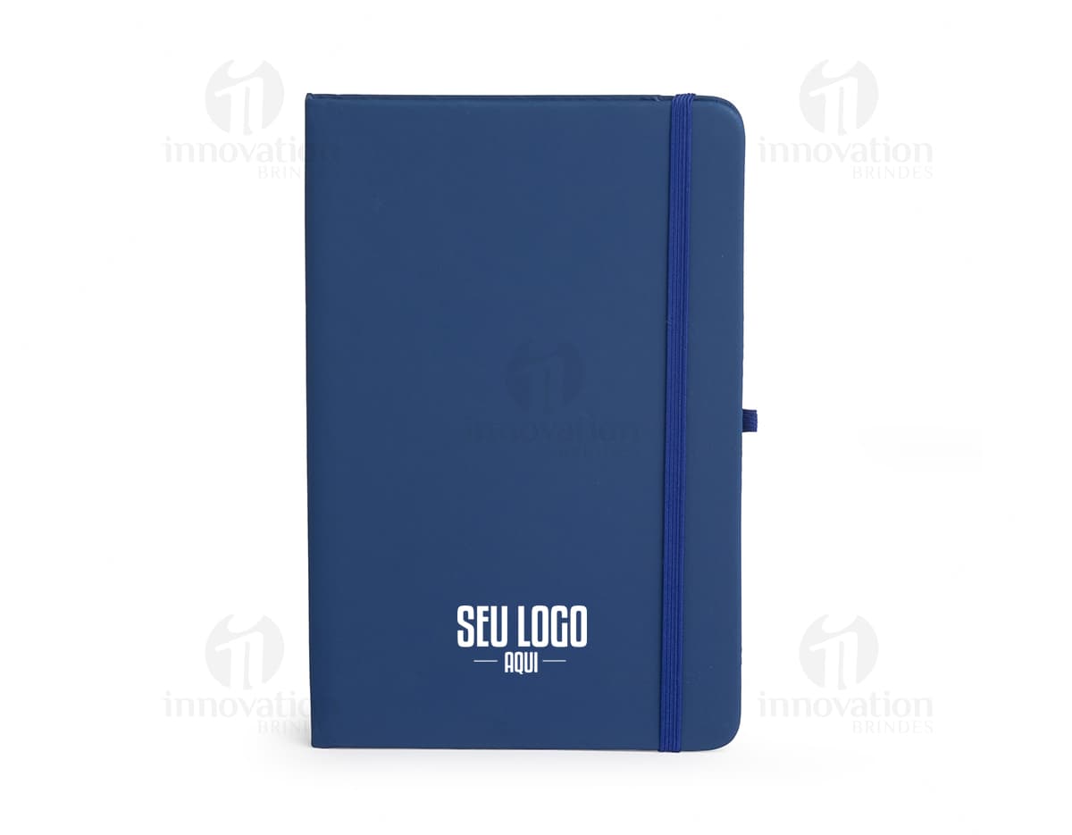 Kit com 6 porta copos em formato quadrado, feitos de material resistente e com estampas coloridas de animais selvagens.