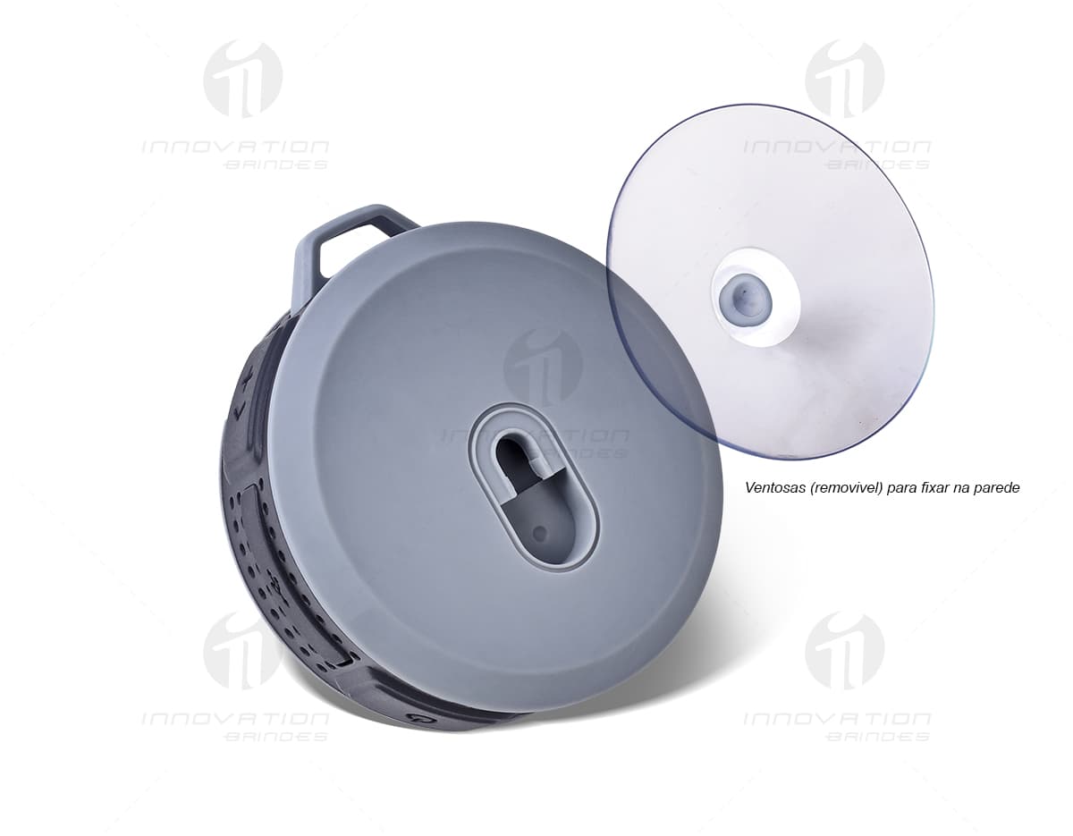 Caixa de som Bluetooth preta moderna, com design compacto e circle icon. Possui tecnologia digital, alto-falante de metal e software de armazenamento de dados. Ideal para armazenamento e reprodução de músicas, vídeos e informações em alta qualidade. Caixa de som Bluetooth preta moderna, com design compacto e circle icon. Possui tecnologia digital, alto-falante de metal e software de armazenamento de dados. Ideal para armazenamento e reprodução de músicas, vídeos e informações em alta qualidade.