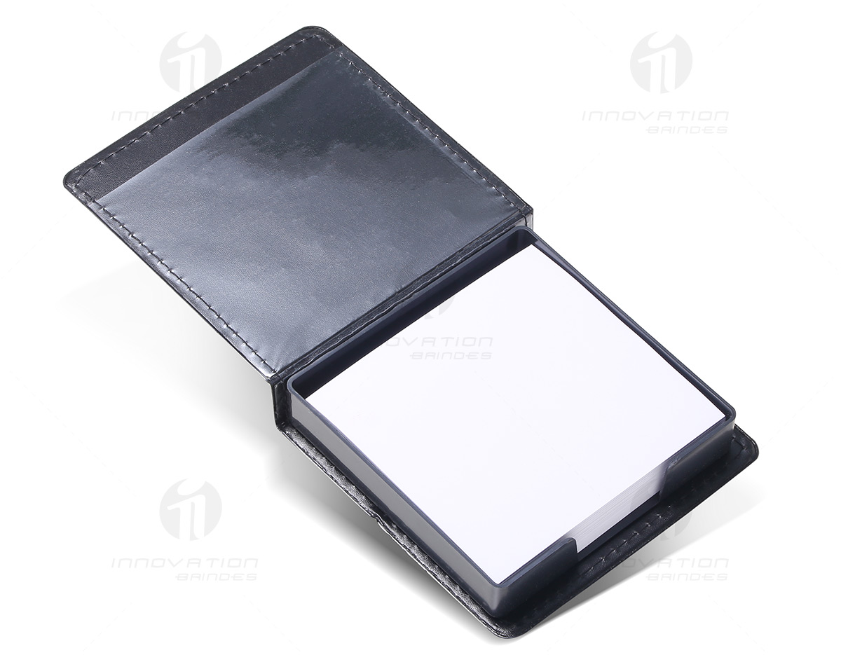 Bloco de anotações de bambu com elástico, contendo 70 folhas. Feito de material de madeira, textura amarela e design de pad de escritório. Perfeito para escrita e organização de mensagens, lembretes e notas. Ideal para uso em ambientes educacionais e de negócios. Bloco de anotações de bambu com elástico, contendo 70 folhas. Feito de material de madeira, textura amarela e design de pad de escritório. Perfeito para escrita e organização de mensagens, lembretes e notas. Ideal para uso em ambientes educacionais e de negócios.