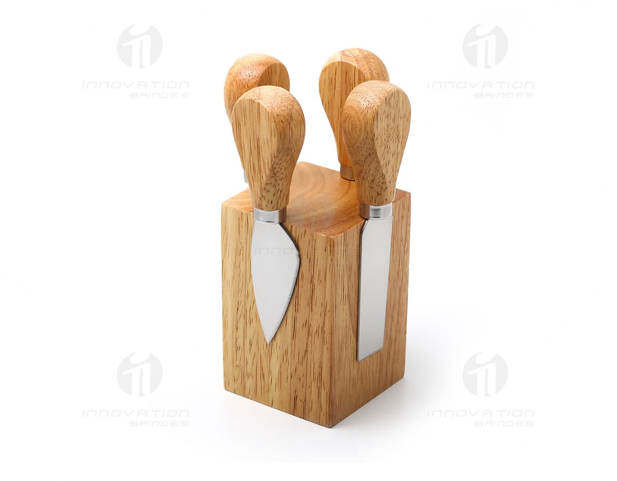 Squeeze plástico com canudo de 400ml. Squeeze plástico com canudo de 400ml.