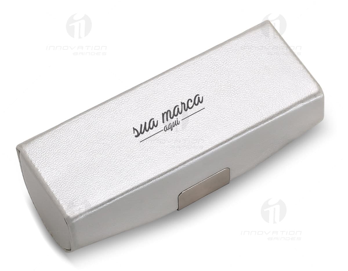 Kit com 6 porta copos em diferentes cores e estampas em formato redondo. Kit com 6 porta copos em diferentes cores e estampas em formato redondo.