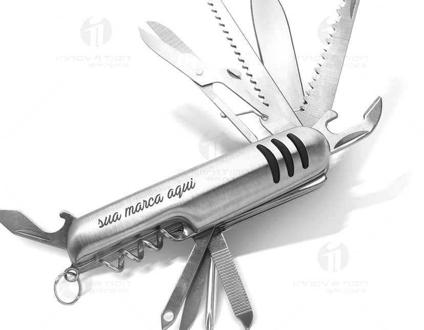 kit com 6 porta copos em tons pastel, sendo 2 rosa, 2 azul e 2 amarelo, feitos de material resistente e antiderrapante.