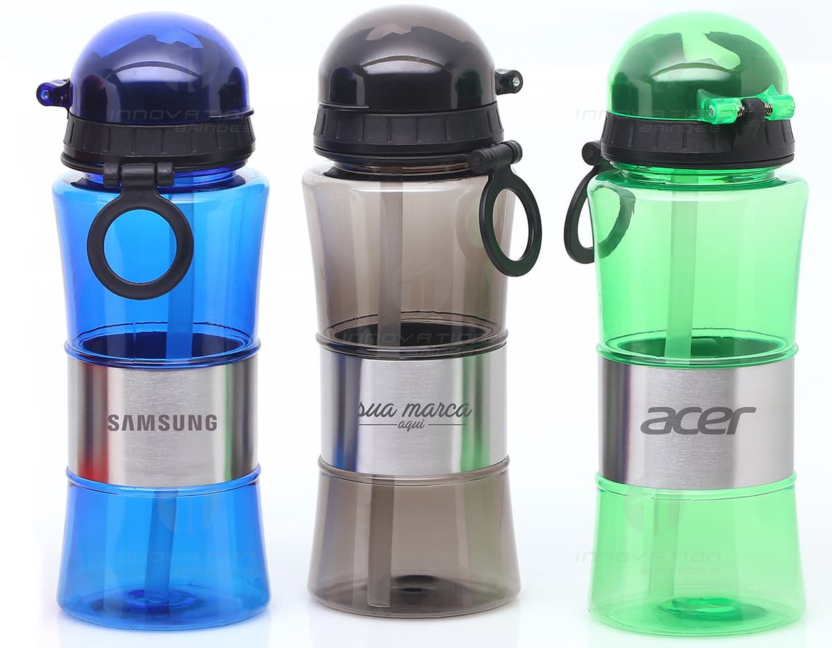 Kit com 6 porta copos de diferentes estampas e cores distintas, sendo um item ideal para proteger superfícies de possíveis manchas de líquidos. Kit com 6 porta copos de diferentes estampas e cores distintas, sendo um item ideal para proteger superfícies de possíveis manchas de líquidos.