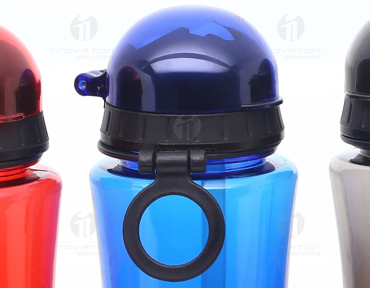 Squeeze plástico com canudo de 400ml. Squeeze plástico com canudo de 400ml.