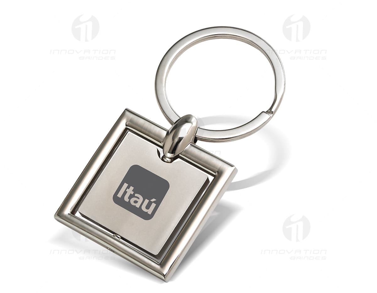 Chaveiro de metal giratório - 04: um brinde sofisticado e funcional para se destacar. Personalize com sua marca e presenteie clientes e colaboradores com elegância e estilo. Ideal para manter suas chaves organizadas com um toque de classe. Adquira já o seu! Chaveiro de metal giratório - 04: um brinde sofisticado e funcional para se destacar. Personalize com sua marca e presenteie clientes e colaboradores com elegância e estilo. Ideal para manter suas chaves organizadas com um toque de classe. Adquira já o seu!