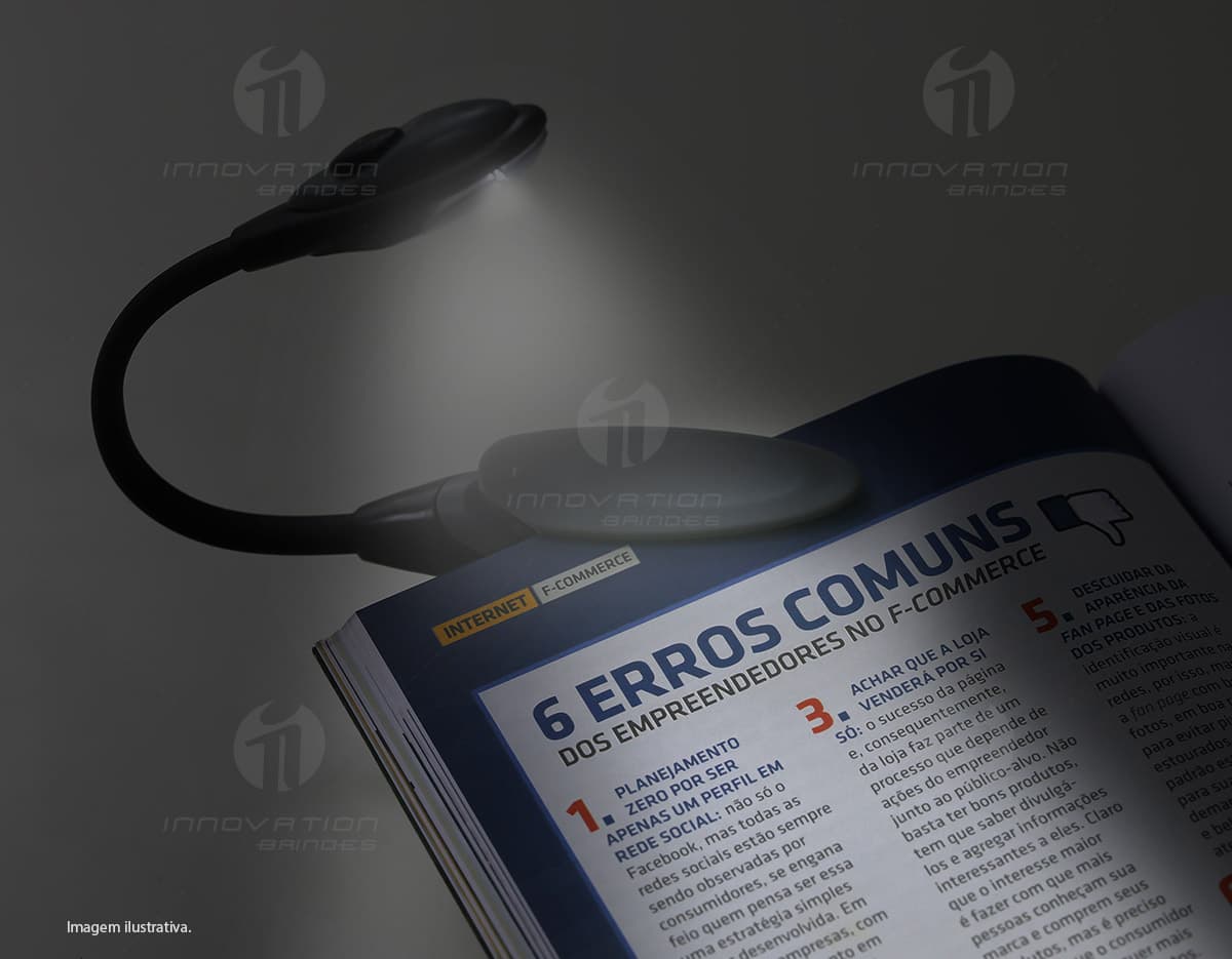 Porta comprimidos plástico com divisórias para três comprimidos. Porta comprimidos plástico com divisórias para três comprimidos.
