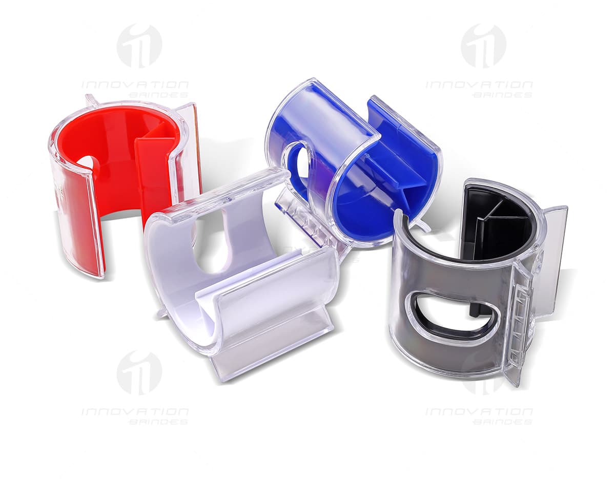 Kit com 6 porta copos em material resistente. Kit com 6 porta copos em material resistente.